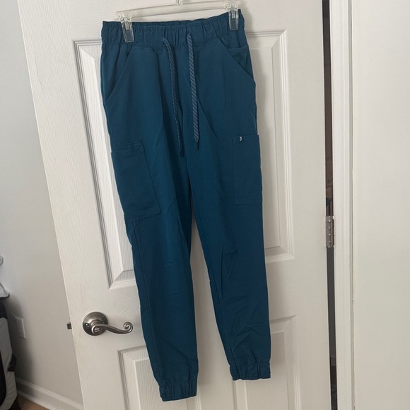 Jaanuu Women's Teal Cargo Pants - Picture 1 of 2